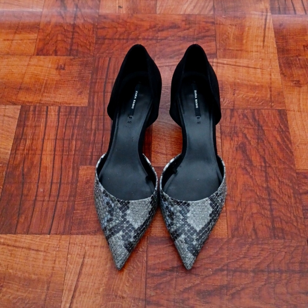 ZARA  suede snake print kitten heel 9
